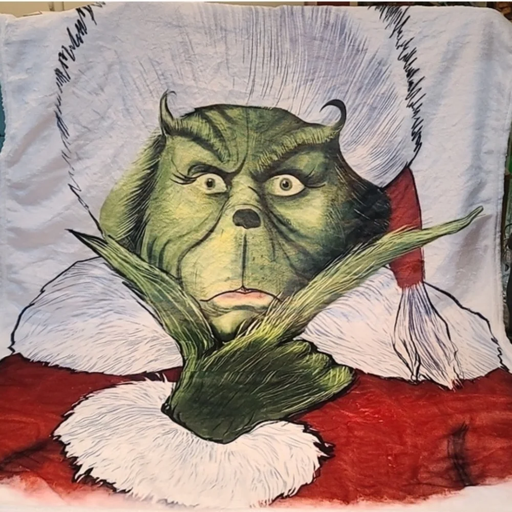 Festive Dr Seuss Grinch Holiday Throw Blanket - Super Soft Cozy NWT